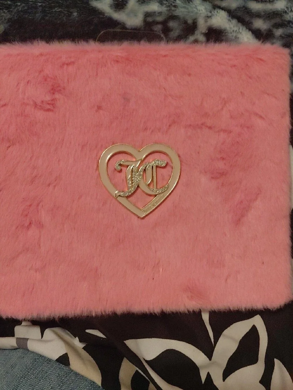 Juicy Couture Pink & Peach Eyeshadow Palette